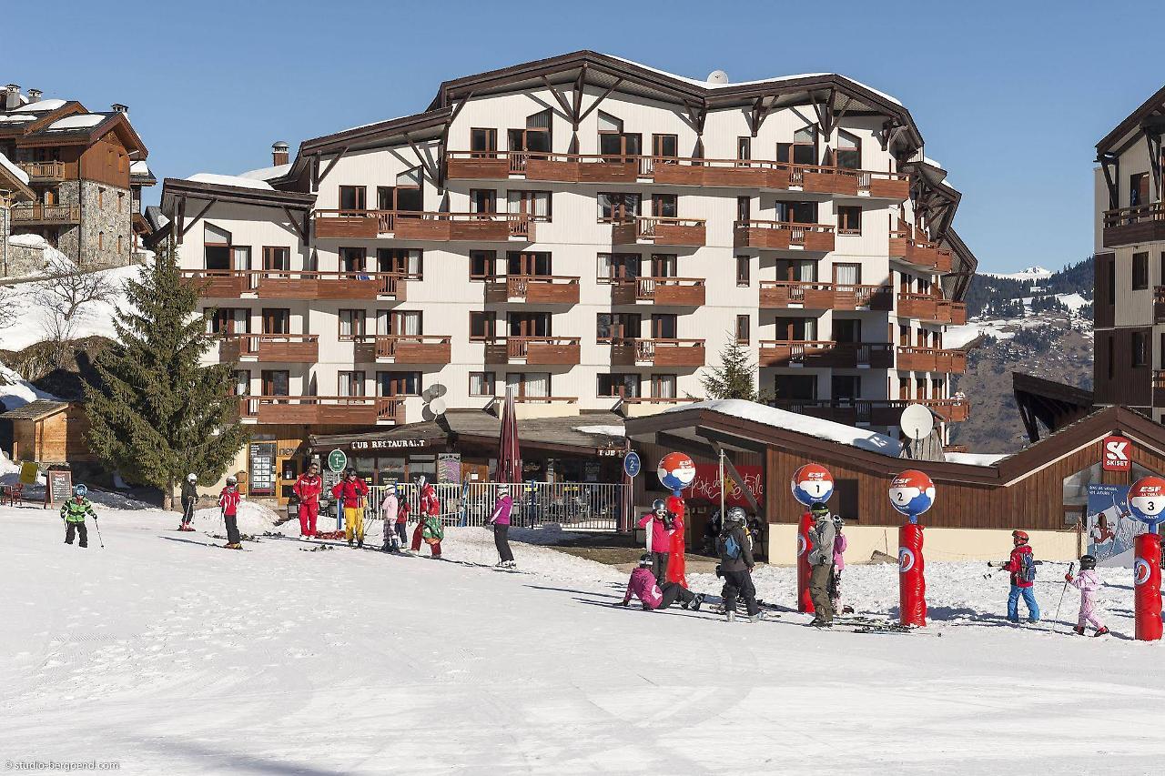 Résidence Pierre&Vacances Le Britania La Tania Esterno foto