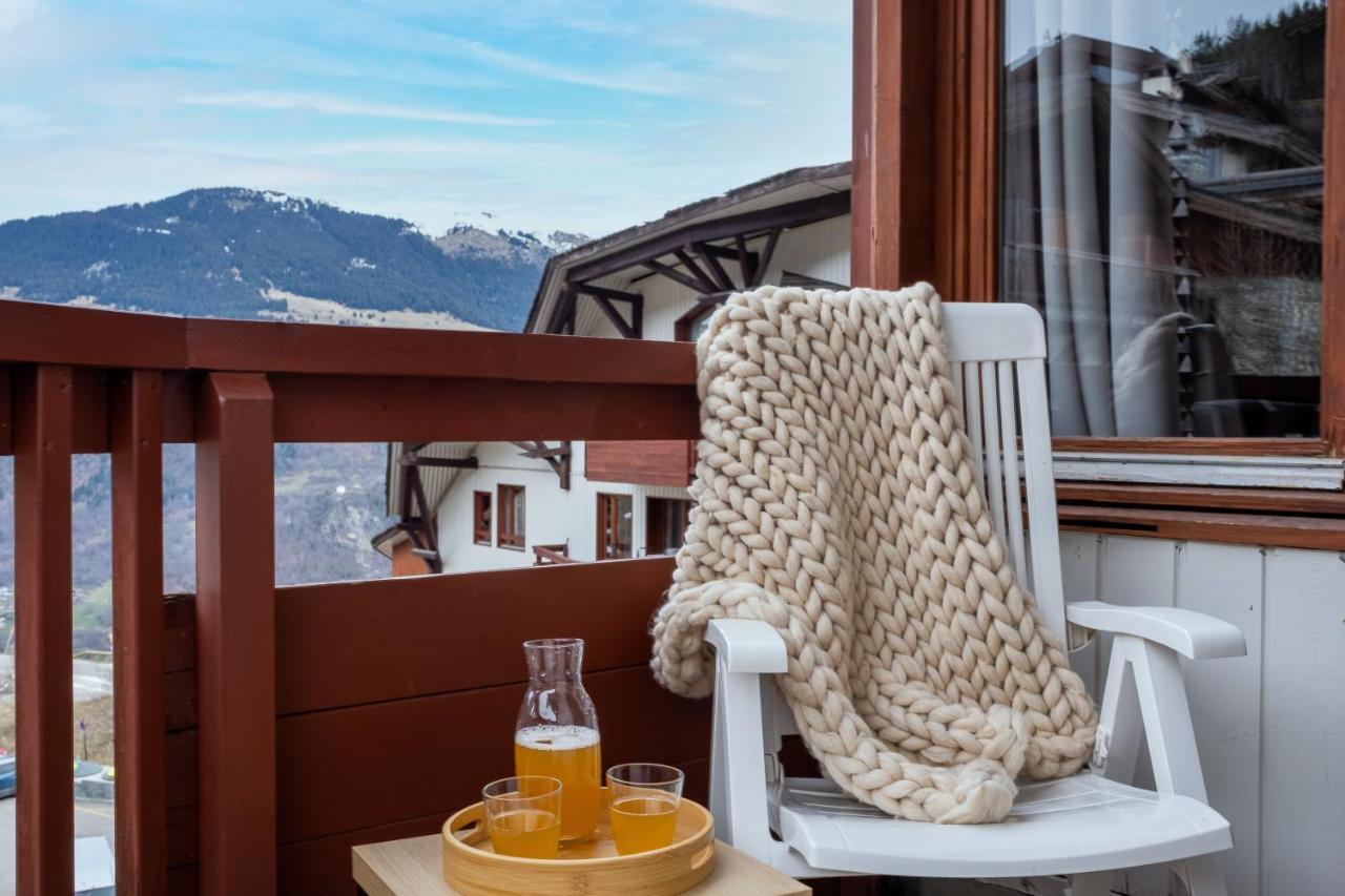 Résidence Pierre&Vacances Le Britania La Tania Esterno foto